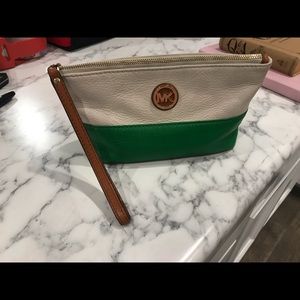 Michael kors clutch / purse